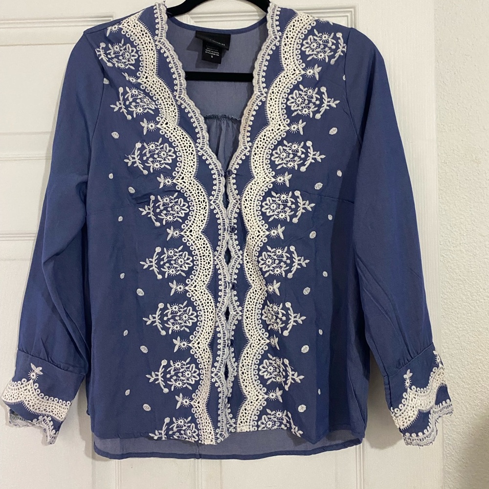 Blue blouse